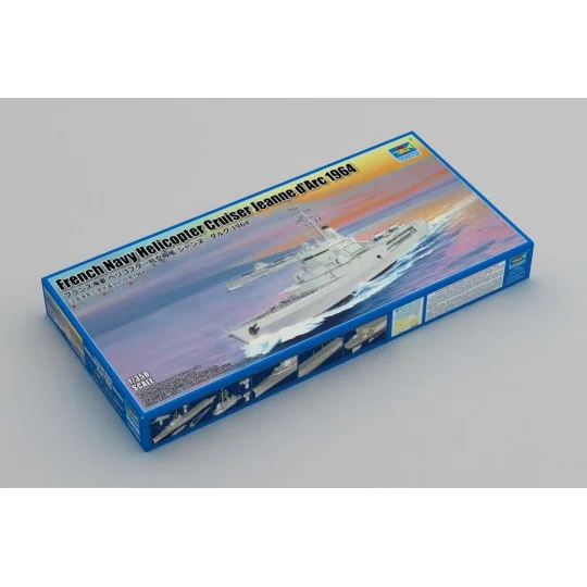 TR056356-Bateau JEANNE D'ARC Porte-hélicoptères Français 1964 1/350 Trumpeter - TR056356