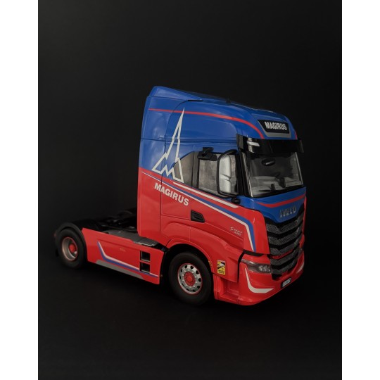 I3963-Camion IVECO S-Way 1/24 Italeri