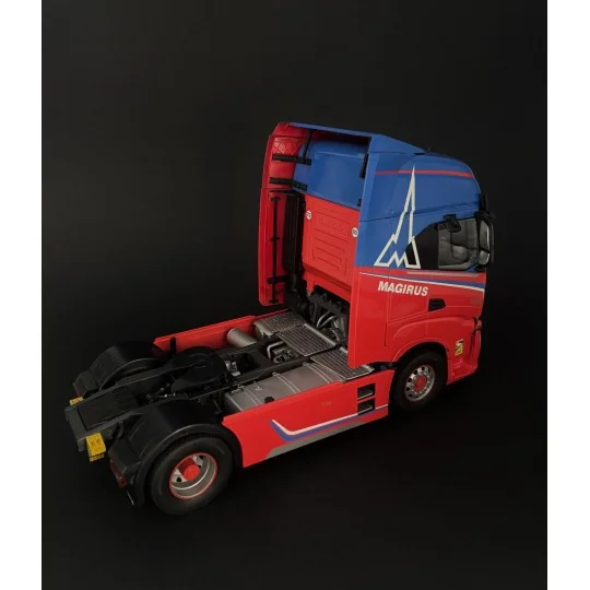 I3963-Camion IVECO S-Way 1/24 Italeri