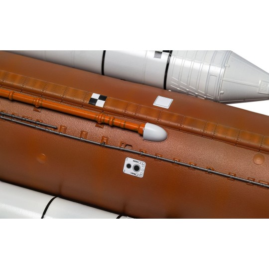 A50202-Fusée SLS Artemis 1/144 Airfix + colle et peintures