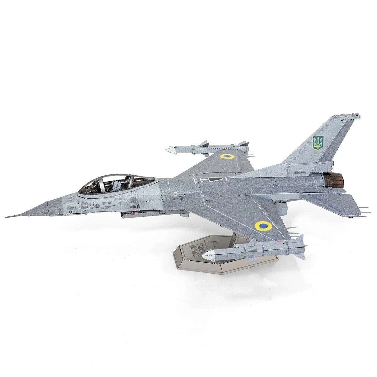 F-16 Fighting Falcon® Ukrainian Air Force Metal Earth - ME1046U F-16 Fighting Falcon® Ukrainian Air Force Metal Earth - ME1046U