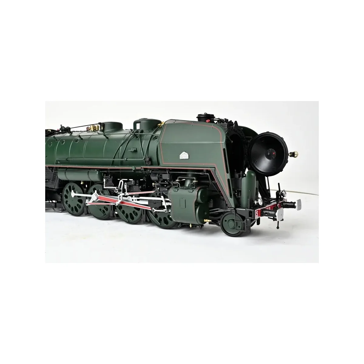 Model kit of the SNCF 141 R Mikado type steam locomotive - IXO COLL...
