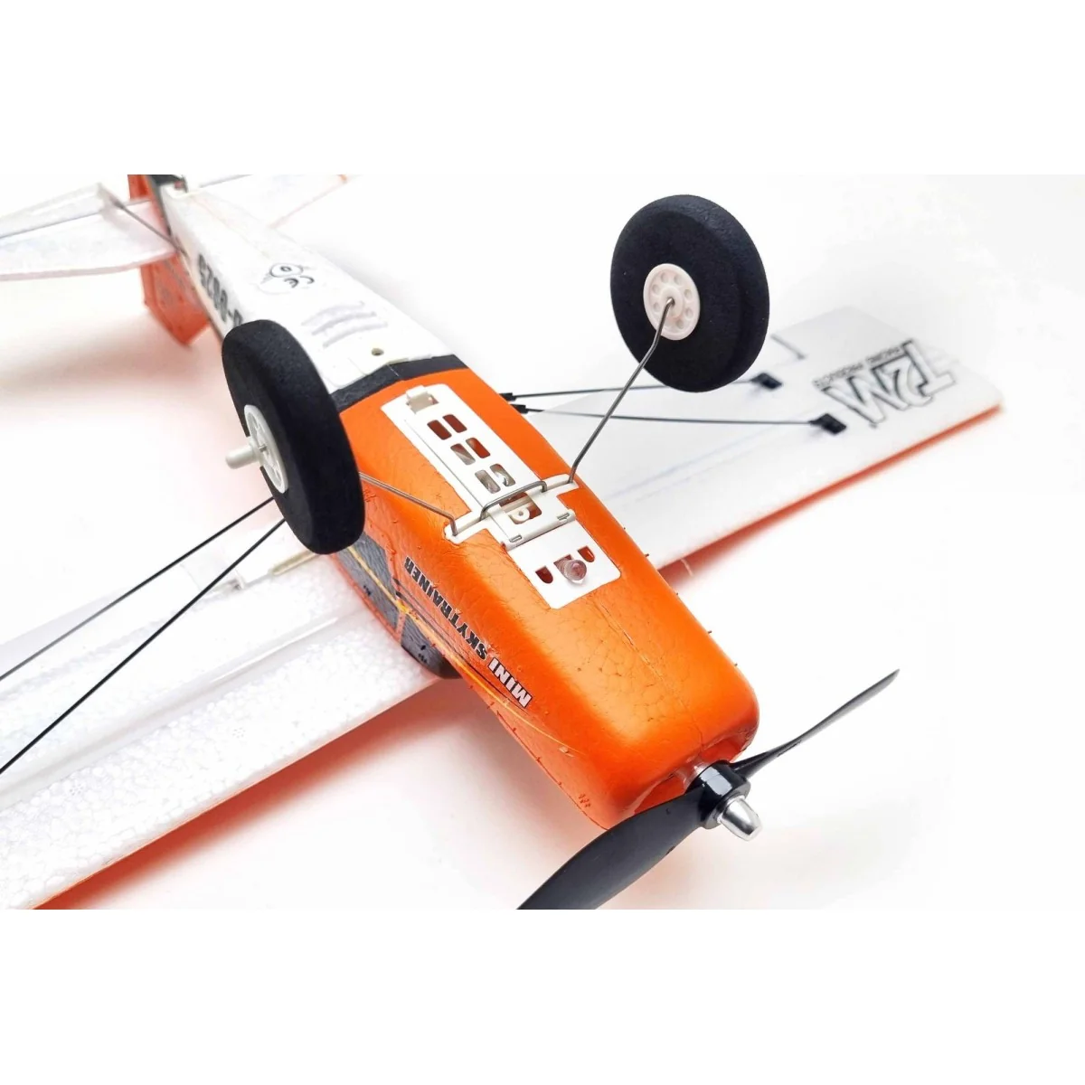Avion radiocommandé Mini Skytrainer brushless Fun2Fly T2M - T4531 -...