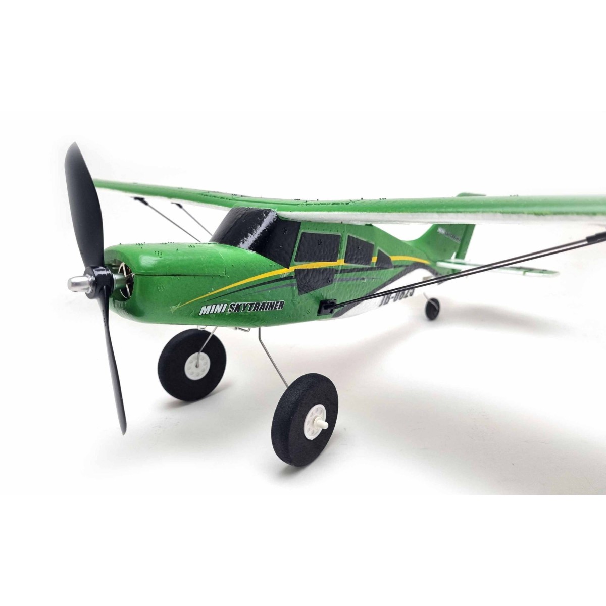 Avion radiocommandé Mini Skytrainer brushless Fun2Fly T2M - T4531 -...