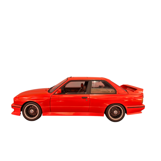 IXC.M3.FK-Maquette BMW M3 E30 1/8 - IXO Collections