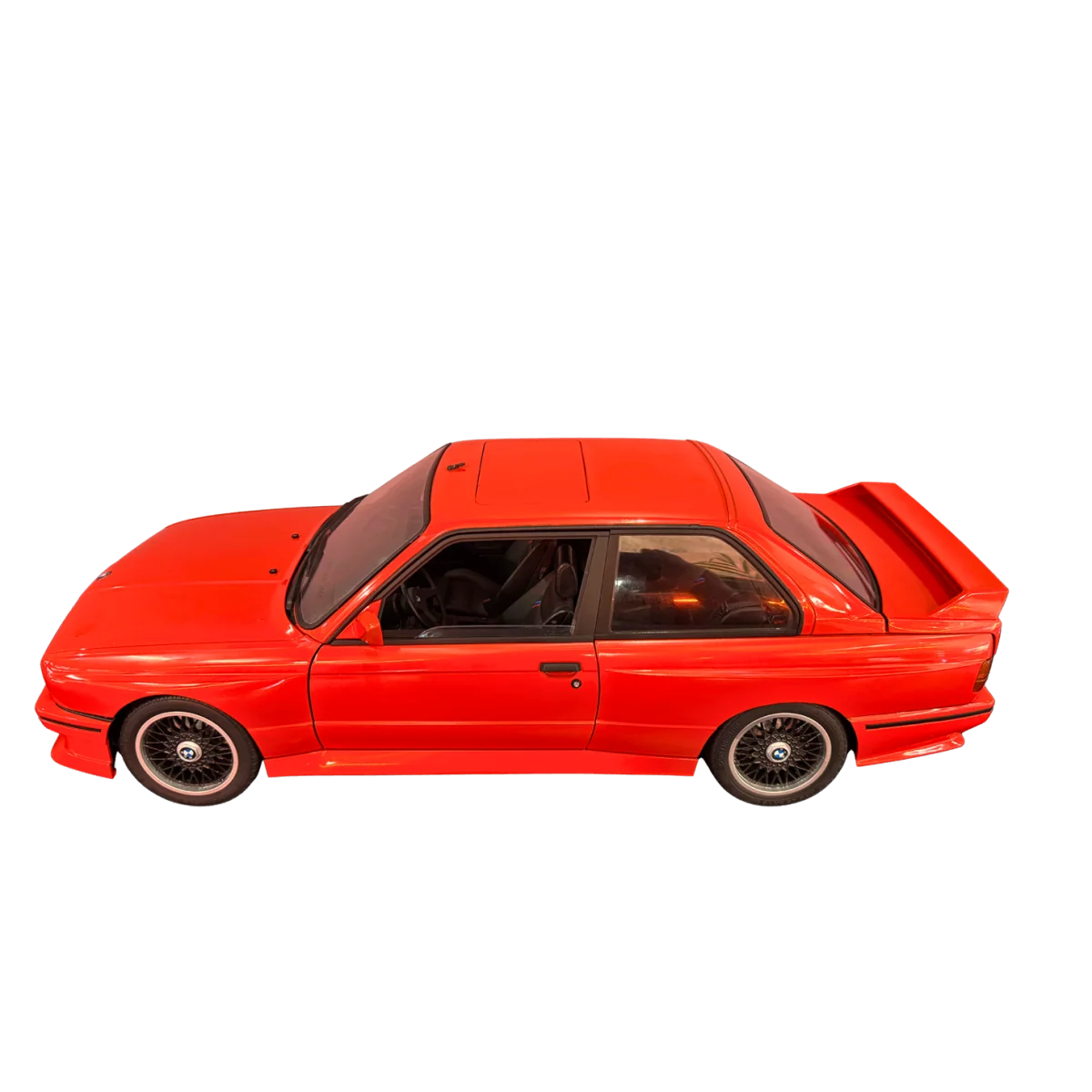 Maquette BMW M3 E30 1/8 - IXO Collections - IXC.M3.FK - IXC.M3.FK