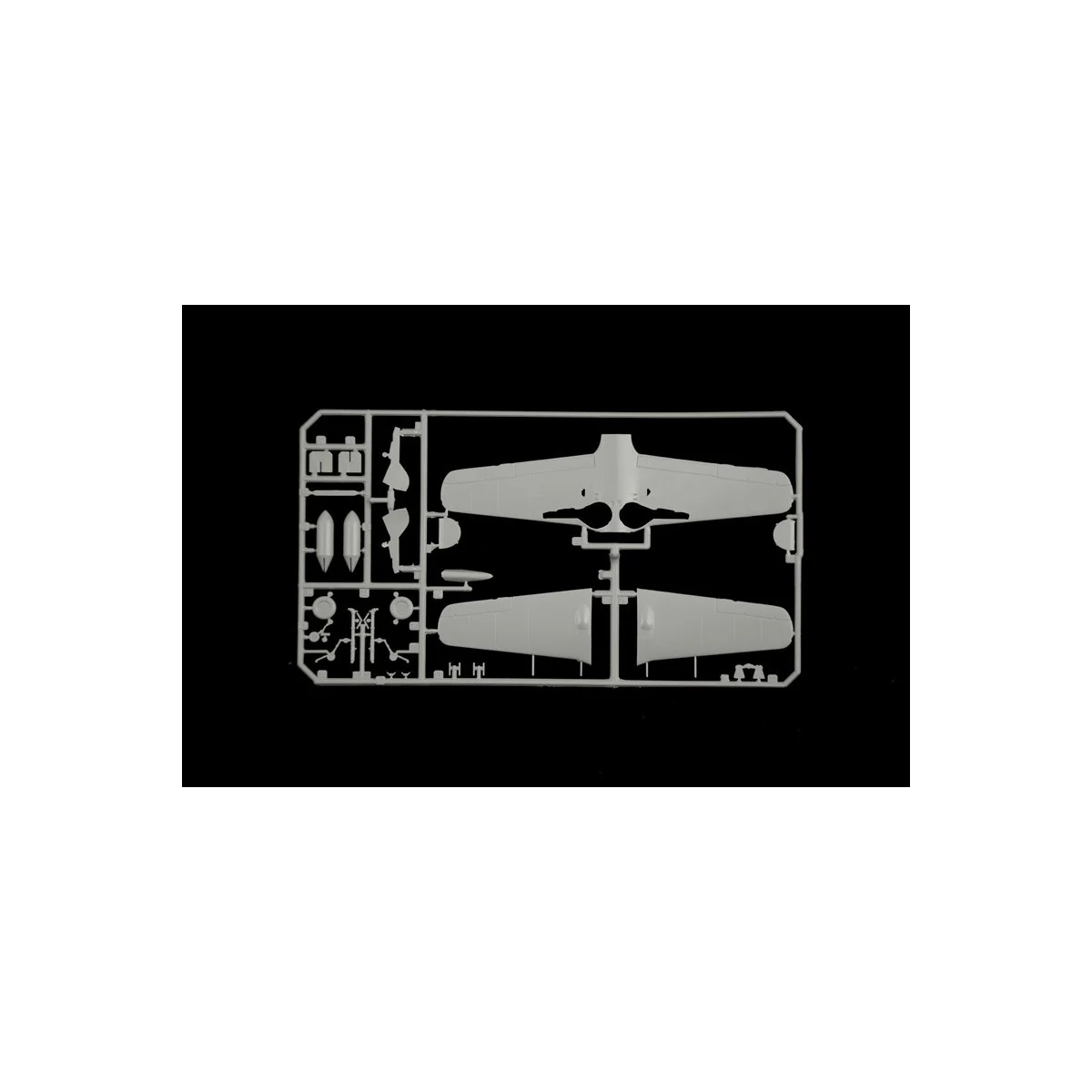 Focke-Wulf FW 190 A-7/A8 ACES 1/72 scale model airplane by Italeri ... Focke-Wulf FW 190 A-7/A8 ACES 1/72 scale model airplane by Italeri ...