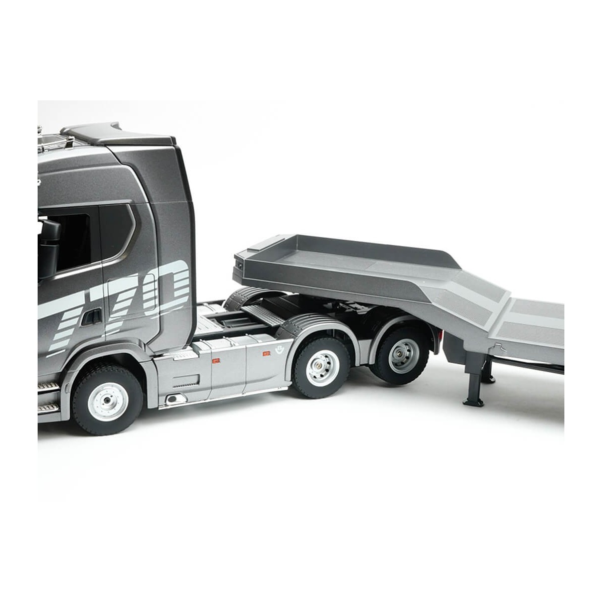 Flatbed trailer for Scania 770S grey 1/18 Huina - CY1502S Flatbed trailer for Scania 770S grey 1/18 Huina - CY1502S