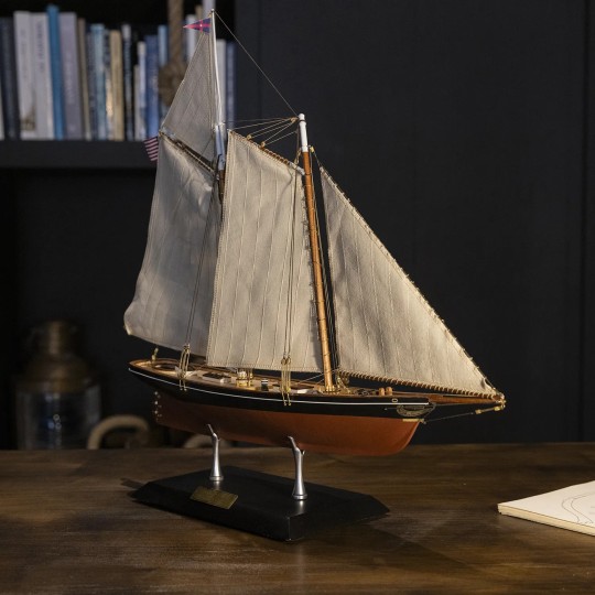 Model yacht America 1851 America's 1/75 Cup OcCre - 12014 12014-1/75 scale model of the America's Cup yacht (1851 model) - OcCre wooden construction kit - 12014