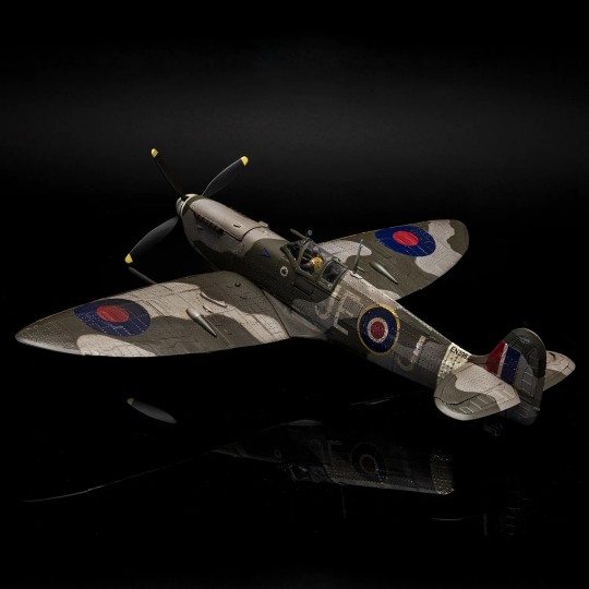 Supermarine Spitfire Mk IXc EN398 1/24 scale model kit... 2WW01-Supermarine Spitfire Mk IXc EN398 1/24 scale model airplane kit, OcCre wood construction - 2WW01
