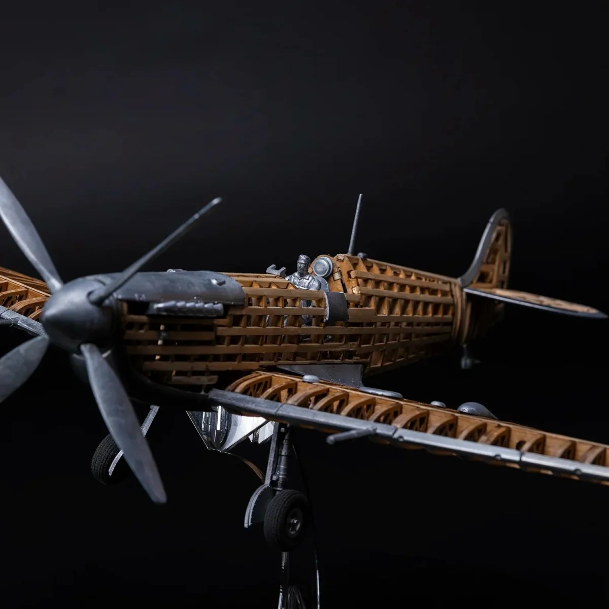 Supermarine Spitfire Mk IXc EN398 1/24 scale model airplane kit, Oc...