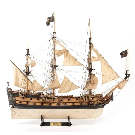 12015-Maquette bateau pirate Royal Fortune 1/65 kit construction bois OcCre - 12015