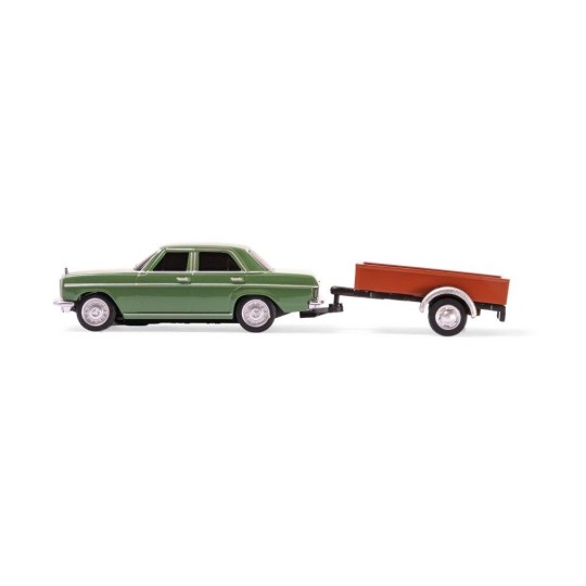 Carson 1/87 HO Green Mercedes-Benz 200/8 RC Car + Trailer - 500504169 500504169-Carson 1/87 HO Green Mercedes-Benz 200/8 RC Car + Trailer - 500504169