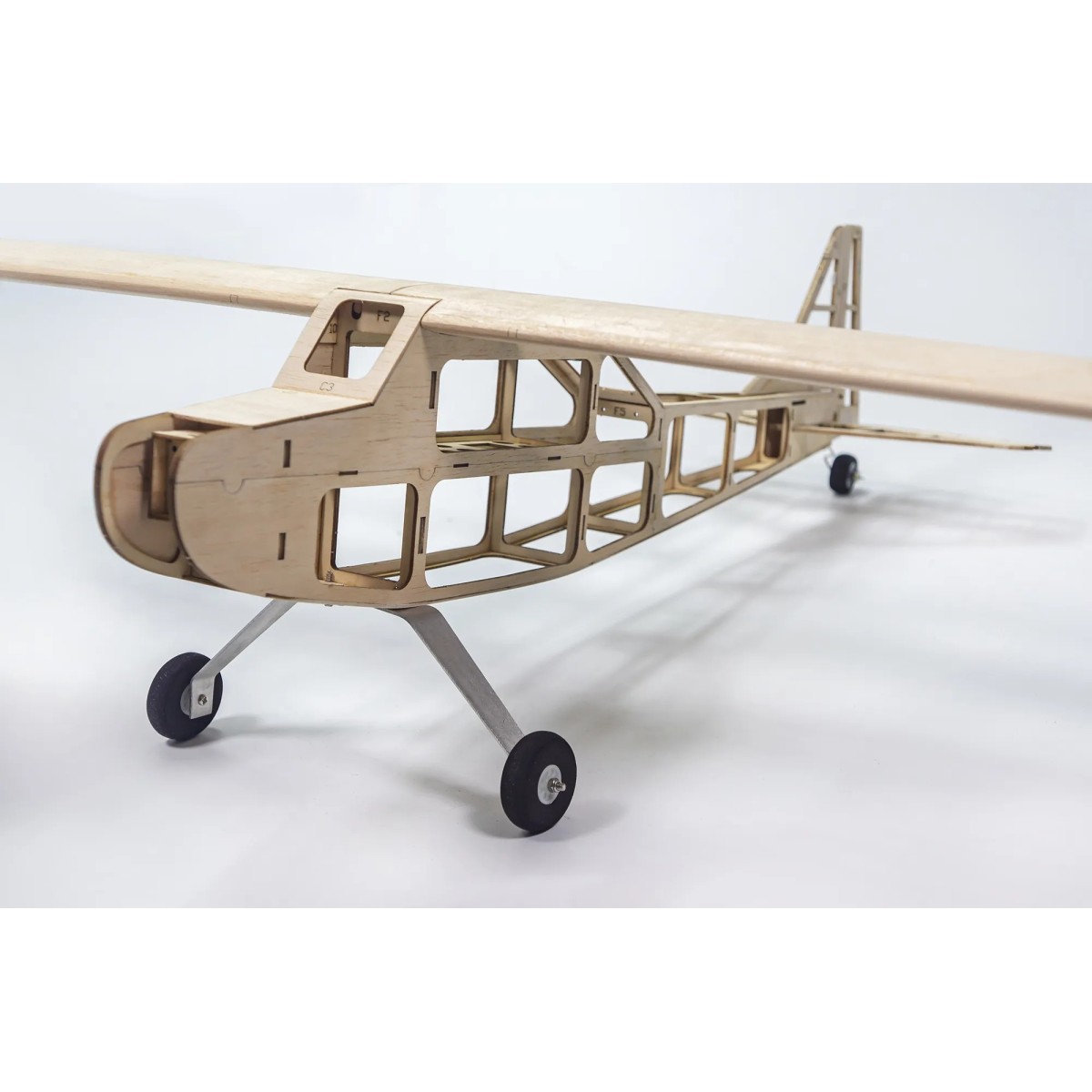 Vogee-08 800mm T05 Kit balsa DW Hobby - T0501 - T0501
