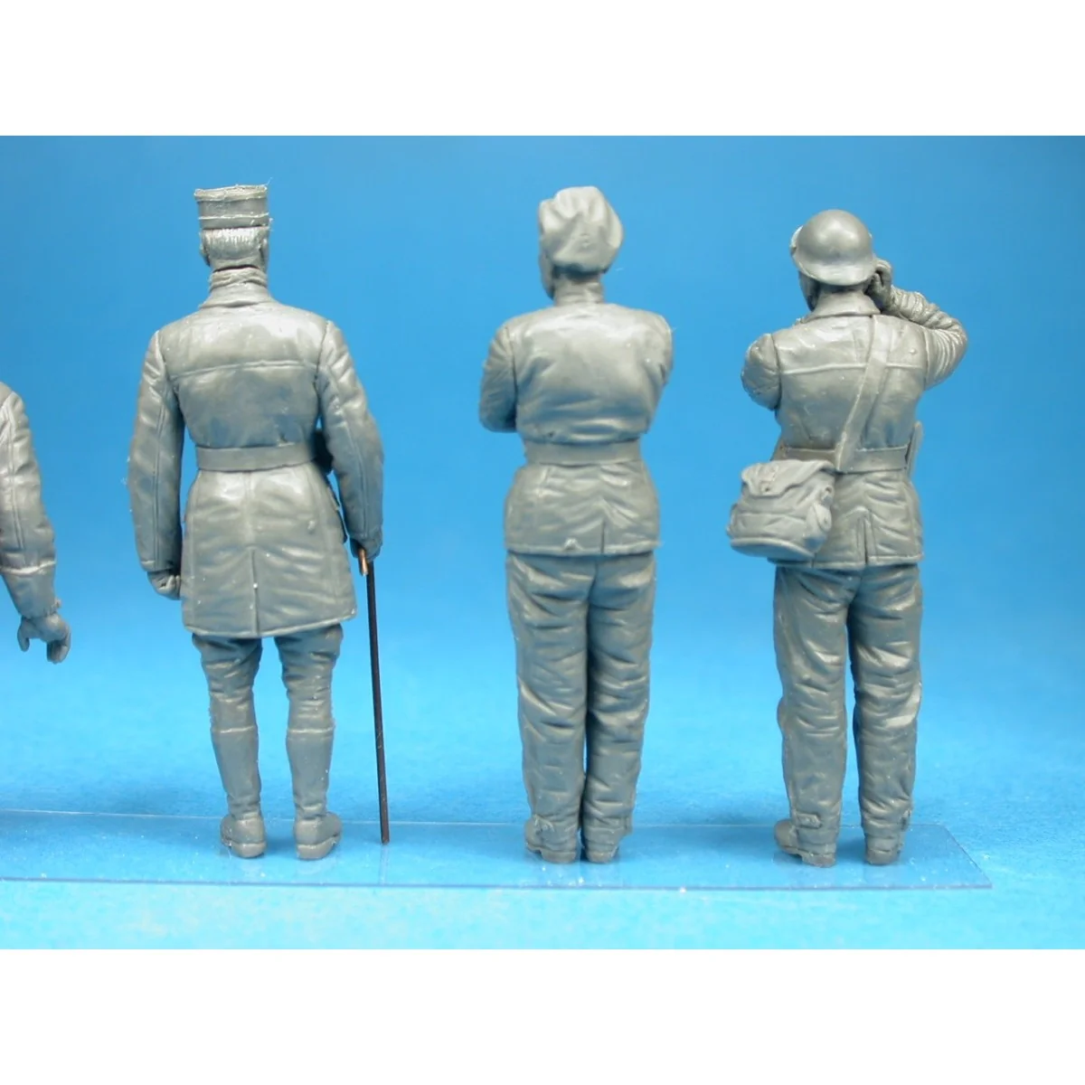 Maquette équipage de char français 1/35 - MiniArt 35105 - MIN-35105 Maquette équipage de char français 1/35 - MiniArt 35105 - MIN-35105