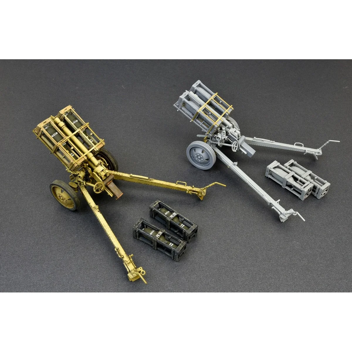 Lance roquette allemand avec 28 cm WK Spr et 32 cm WK Flamm 1/35 Mi... Lance roquette allemand avec 28 cm WK Spr et 32 cm WK Flamm 1/35 Mi...