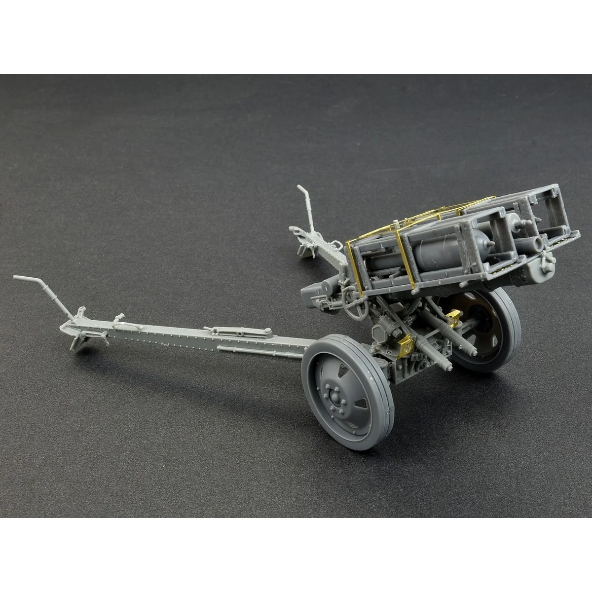 German rocket launcher with 28 cm WK Spr and 32 cm WK Flamm 1/35 Mi...