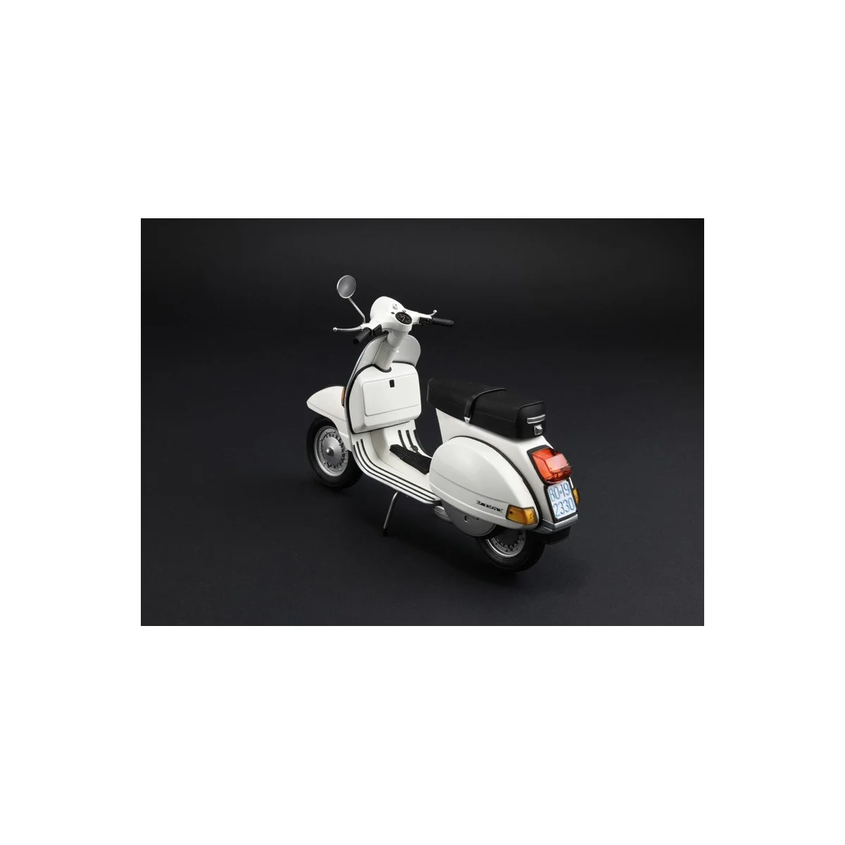 Maquette moto Italeri Vespa PX 125/150 1978 1/9 - 4645 - I4645 Maquette moto Italeri Vespa PX 125/150 1978 1/9 - 4645 - I4645