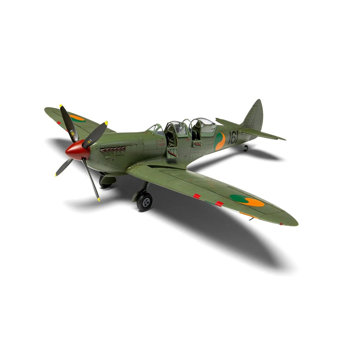 Maquette plastique Airfix Supermarine Spitfire Tr.9 1/48 - A05143 -...
