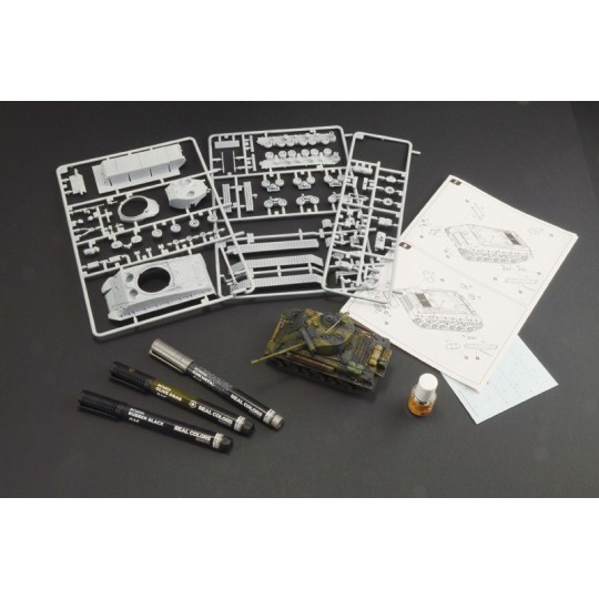 I75001-Kit char Sherman M4A3E8 Fury 1/56 + colle et peintures Italeri 75001