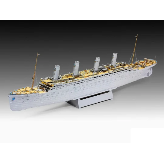 05243-Revell Titanic Platinum Edition 1/400 scale model ship - 05243