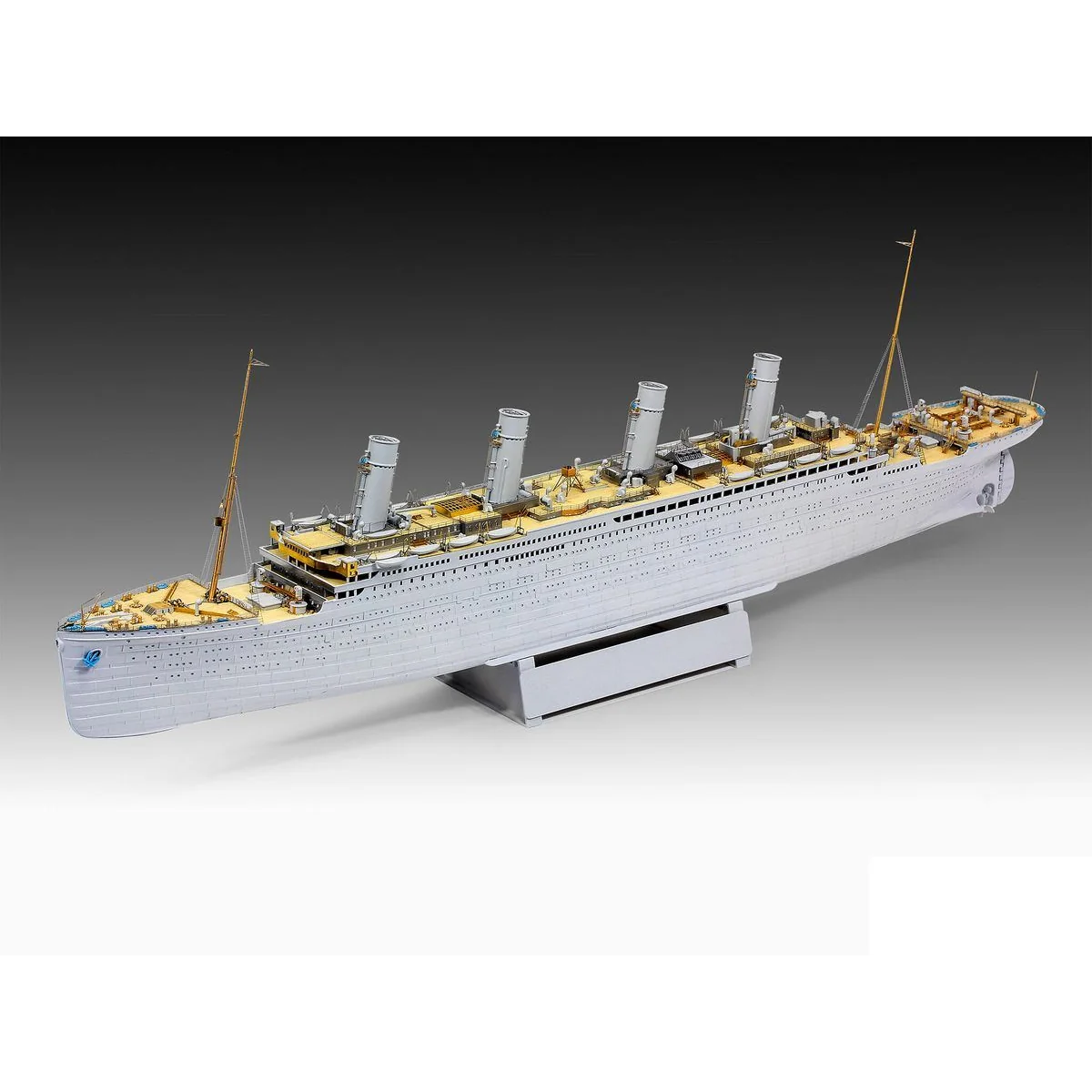 Revell Titanic Platinum Edition 1/400 scale model ship - 05243 - 05243