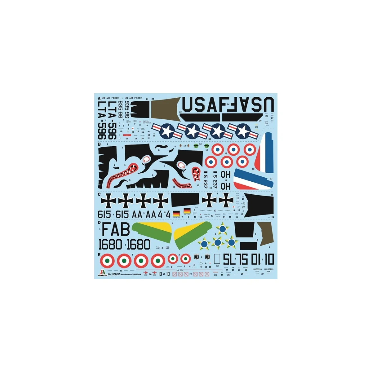 T-6G Texan 1/48 aircraft model - Italeri 92652 - I92652