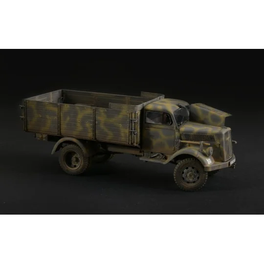 Kfz.305 Opel Blitz Typ A 4x4 1/35 truck model - Italeri 6760 - ... I6760-Kfz.305 Opel Blitz Typ A 4x4 1/35 truck model - Italeri 6760