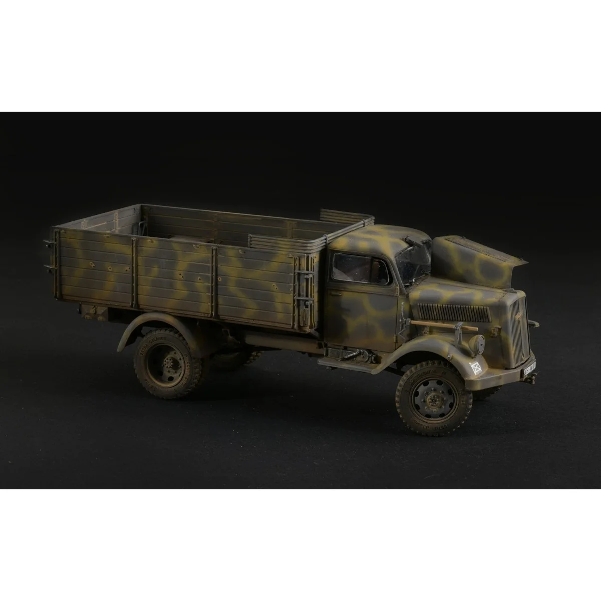 Maquette camion Kfz.305 Opel Blitz Typ A 4x4 1/35 - Italeri 6760 - ... Maquette camion Kfz.305 Opel Blitz Typ A 4x4 1/35 - Italeri 6760 - ...