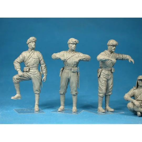 MIN-35128-Figurines équipage de char japonais 1/35 - MiniArt 35128