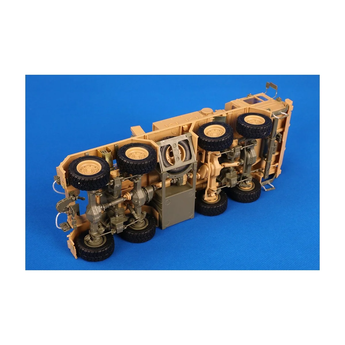 Trumpeter FAUN SLT 50-3 Elefant with SaAnh.52t semi-trailer 1/35 sc... Trumpeter FAUN SLT 50-3 Elefant with SaAnh.52t semi-trailer 1/35 sc...