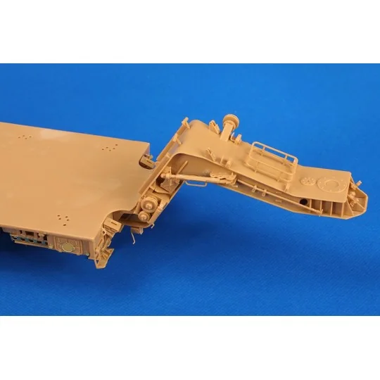 Trumpeter FAUN SLT 50-3 Elefant with SaAnh.52t semi-trailer 1/35 sc... TR01055-Trumpeter FAUN SLT 50-3 Elefant with SaAnh.52t semi-trailer 1/35 scale model kit 01070