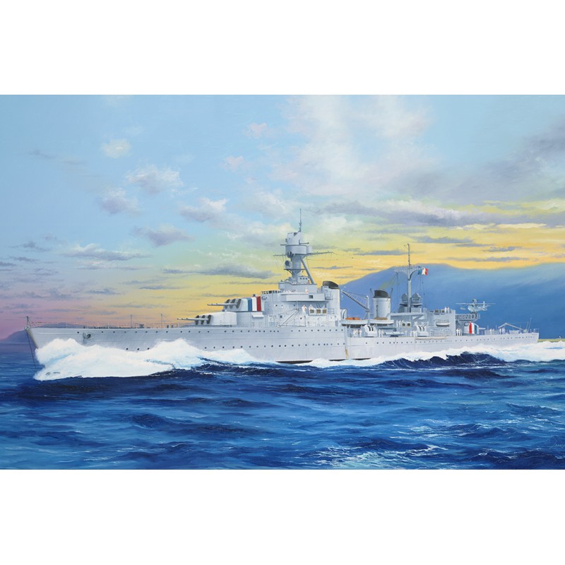 French light cruiser Marseillaise 1/350 Trumpeter Trumpeter TR05374 - 1