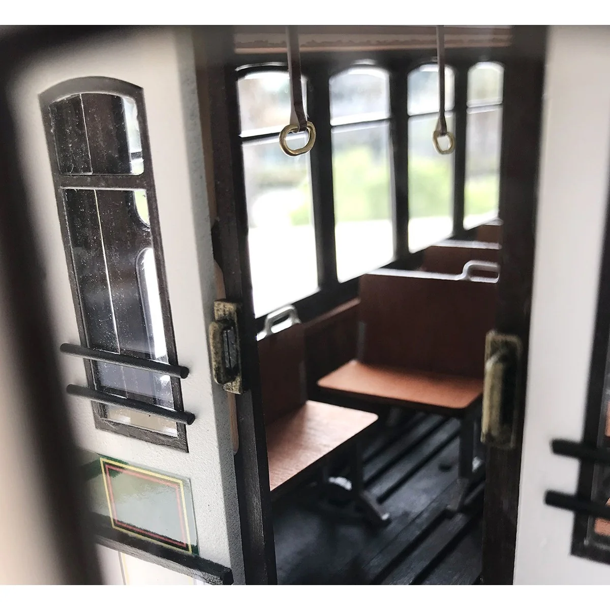 OcCre 53011 Buenos Aires Tram 1/24 scale wood and metal constructio...