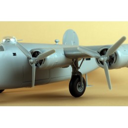 US B-24J Liberator 1/48 Hobby Boss Hobby Boss HB81774 - 8